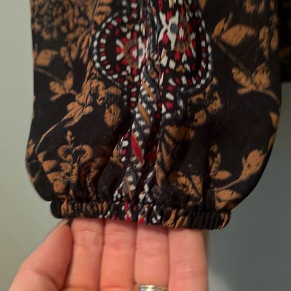 Knox Rose Women's Multicolor Damask Pattern Keyhole Long Sleeve Blouse Medium - Picture 7 of 9